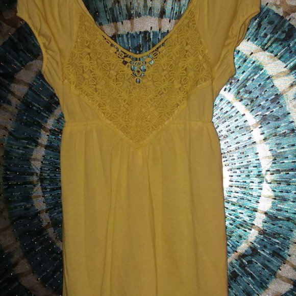 🆕🌻~ Pretty Spring Top - Picture 8 of 8